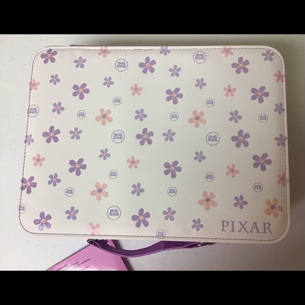 LAST 1| Ulta Disney Pixar Beauty Box - Picture 4 of 12